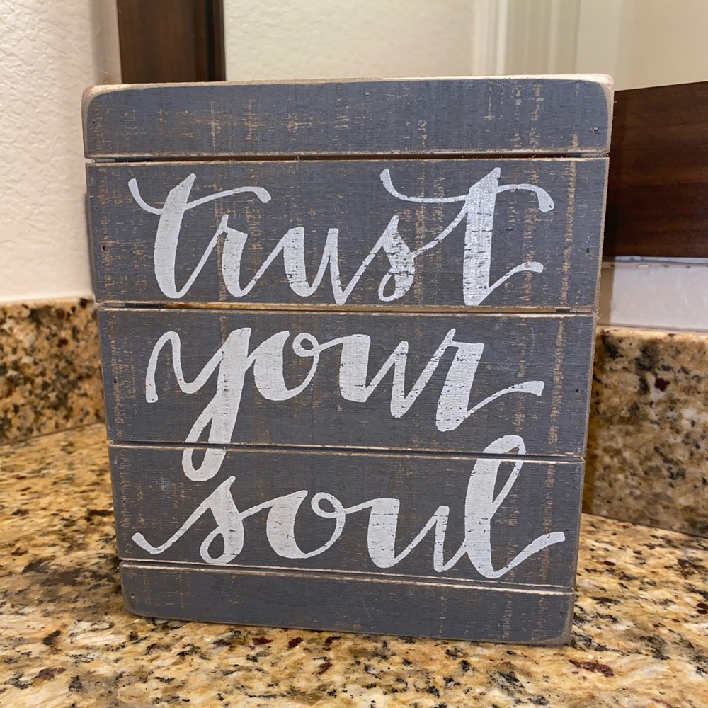 room decor sign